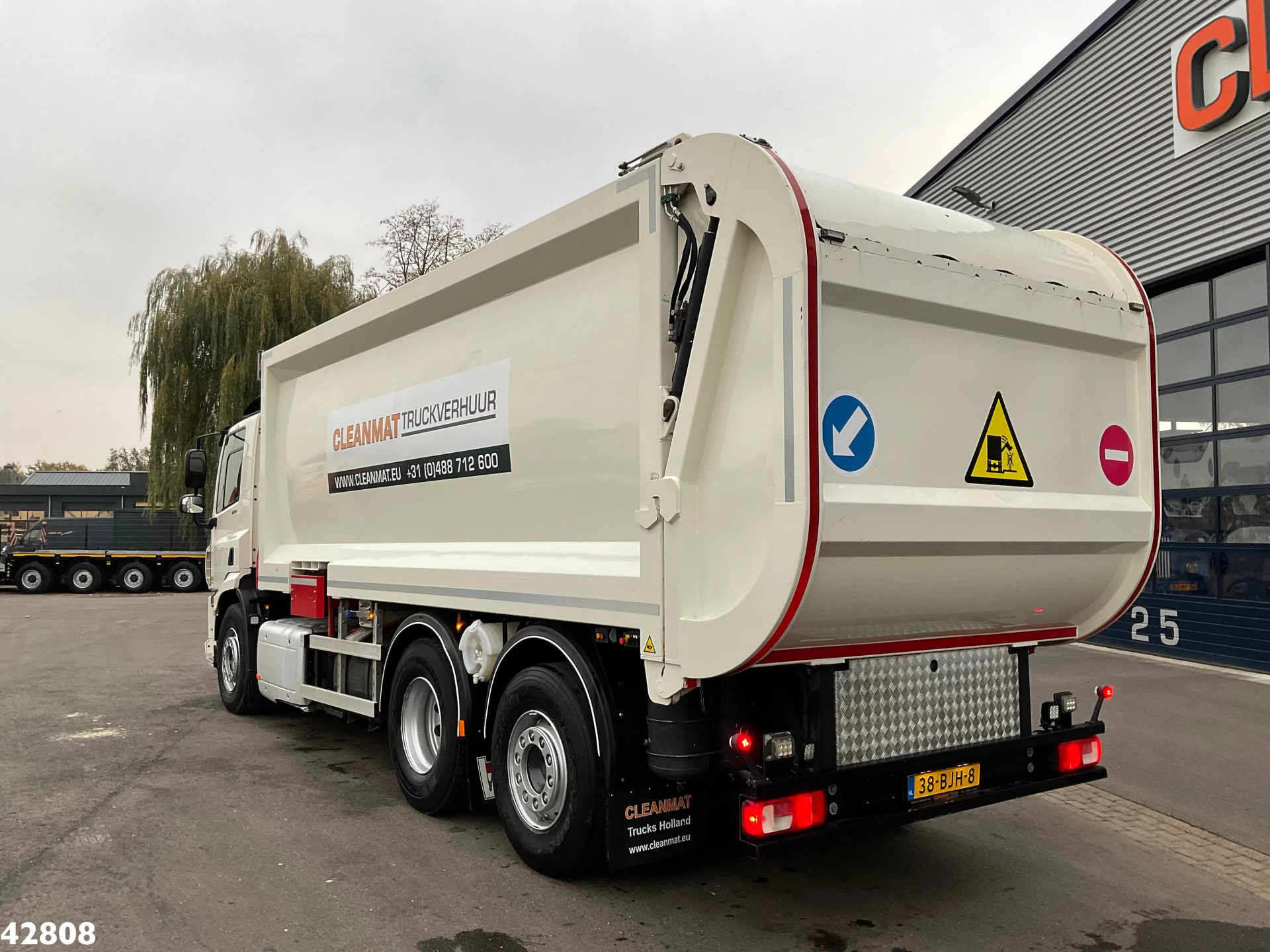 DAF FAN CF 290 VDL Translift zijlader 2017 Bild 7