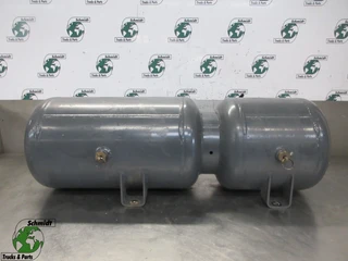 DAF - 1874371 LUCHTTANK 34 LITER DAF XF 460 EURO 6 à venda