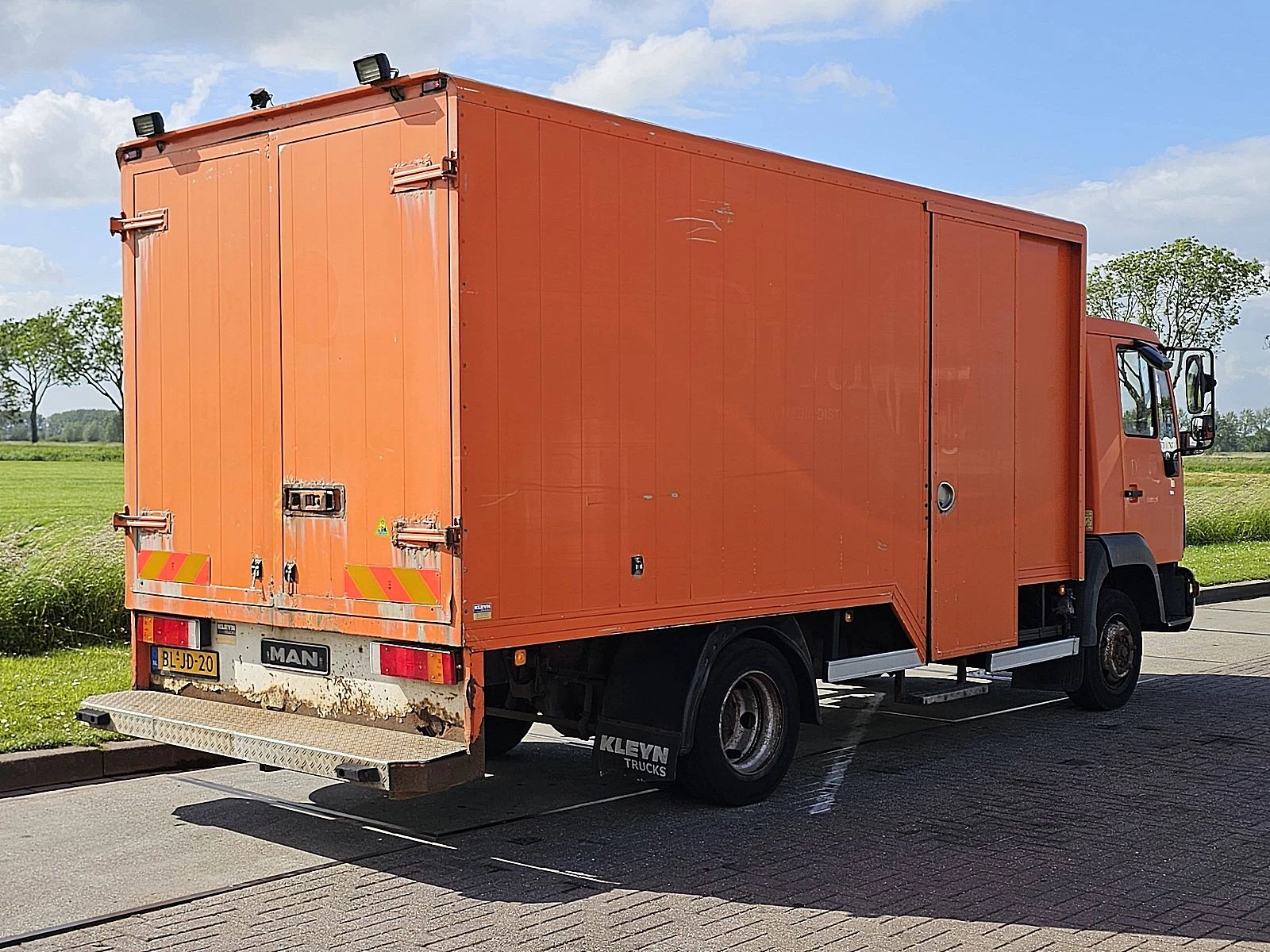 MAN 2001 - 8.160 L2000 obrázek 3