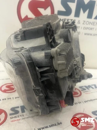 MAN 2021 - Occ koplamp links MAN afbeelding 3 miniatuur