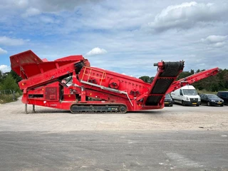 McCloskey 2021 - R230 - Good Overall Condition / CE Certified изображение 2 миниатюра