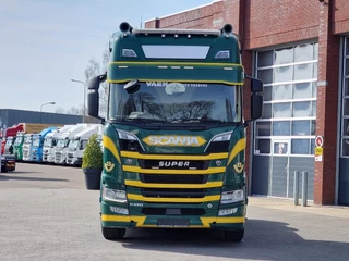 Scania R 2020 - R650 V8 NGS Highline 6x2 - Retarder - PTO/Hydraulic - Custom interior - Full air - 3.15 WB obrazek 2