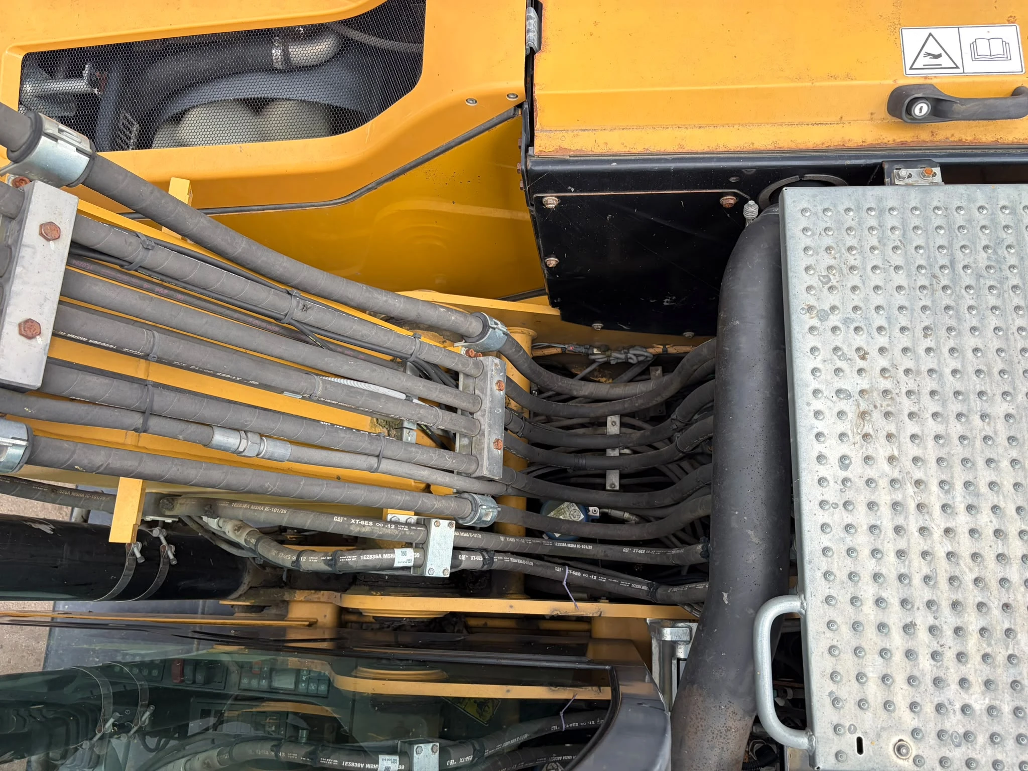 Caterpillar M318F 2015 image 30