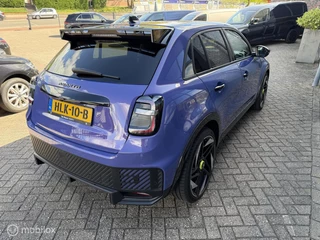 Fiat 600e 2025 - Abarth Scorpionissima 54 kWh 20" Sabelt Navi imagen 5