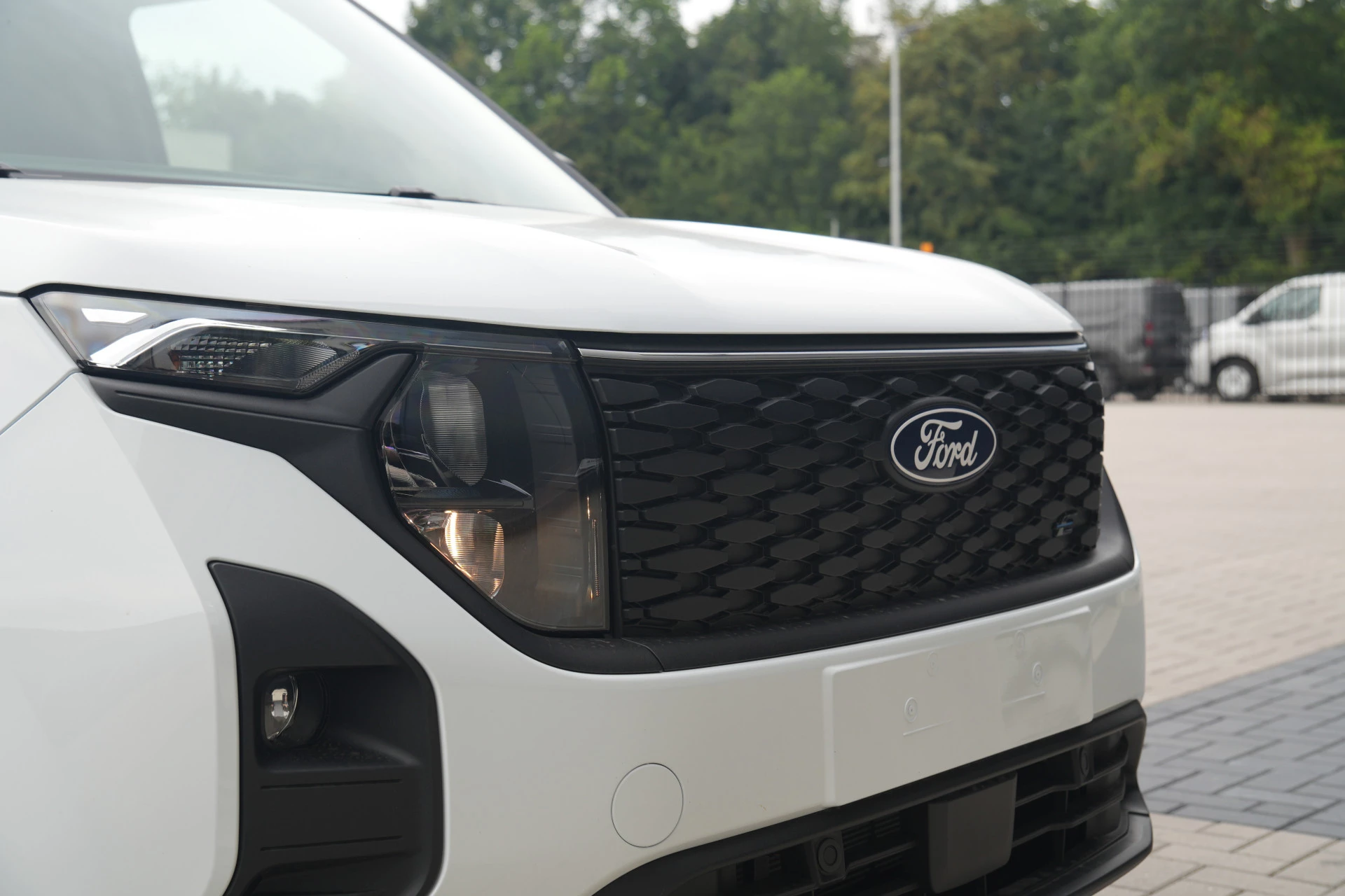 Ford E-Transit Courier 2026 - Trend 46 kWh 136pk - Stoel/Stuurverwarming - Camera - Cruise - Carplay/Android - Rijklaar Bild 38