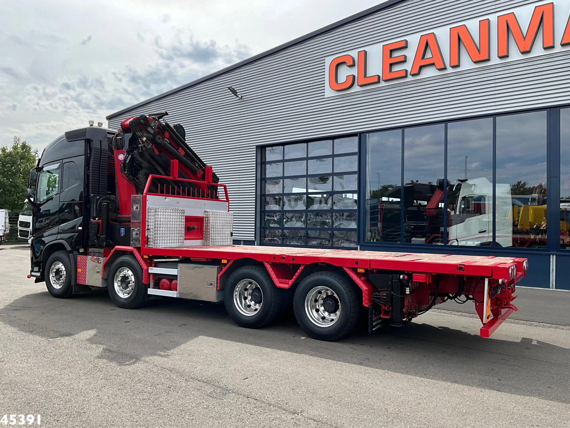 Volvo FH 2016 - 540 8x4 HMF 85 Tonmeter laadkraan + Fly-Jib Just 222.786 km! imagen 4