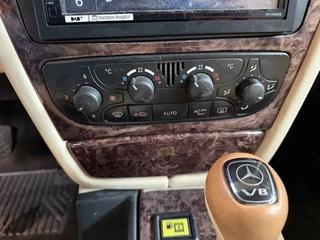 Mercedes-Benz G-Class 2006 - G400CDI BRABUS Uitvoering Automaat Airco Trekhaak MARGE imagem 27