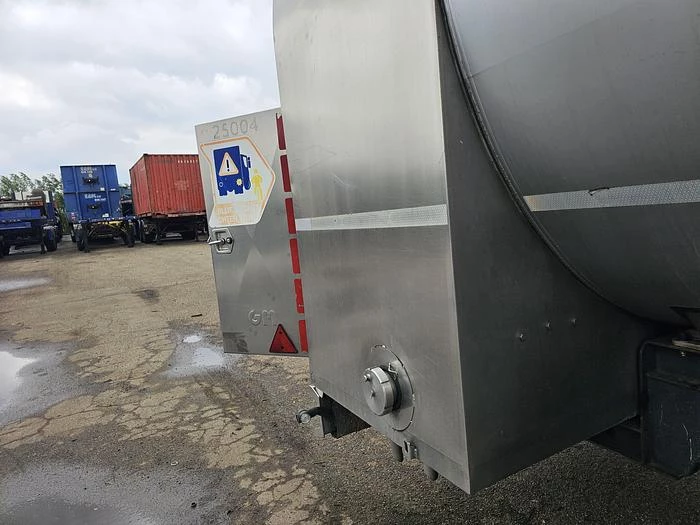 Magyar S43 EDD | MILK/ FOODSTUFF | 36000 LTR | 2 STEERING AXLE'S | DISC BRAKES. 2013 image 25
