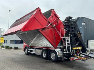 Volvo FH 2013 - 460 EEV Side Tipper with Crane + Tipper Trailer image 4