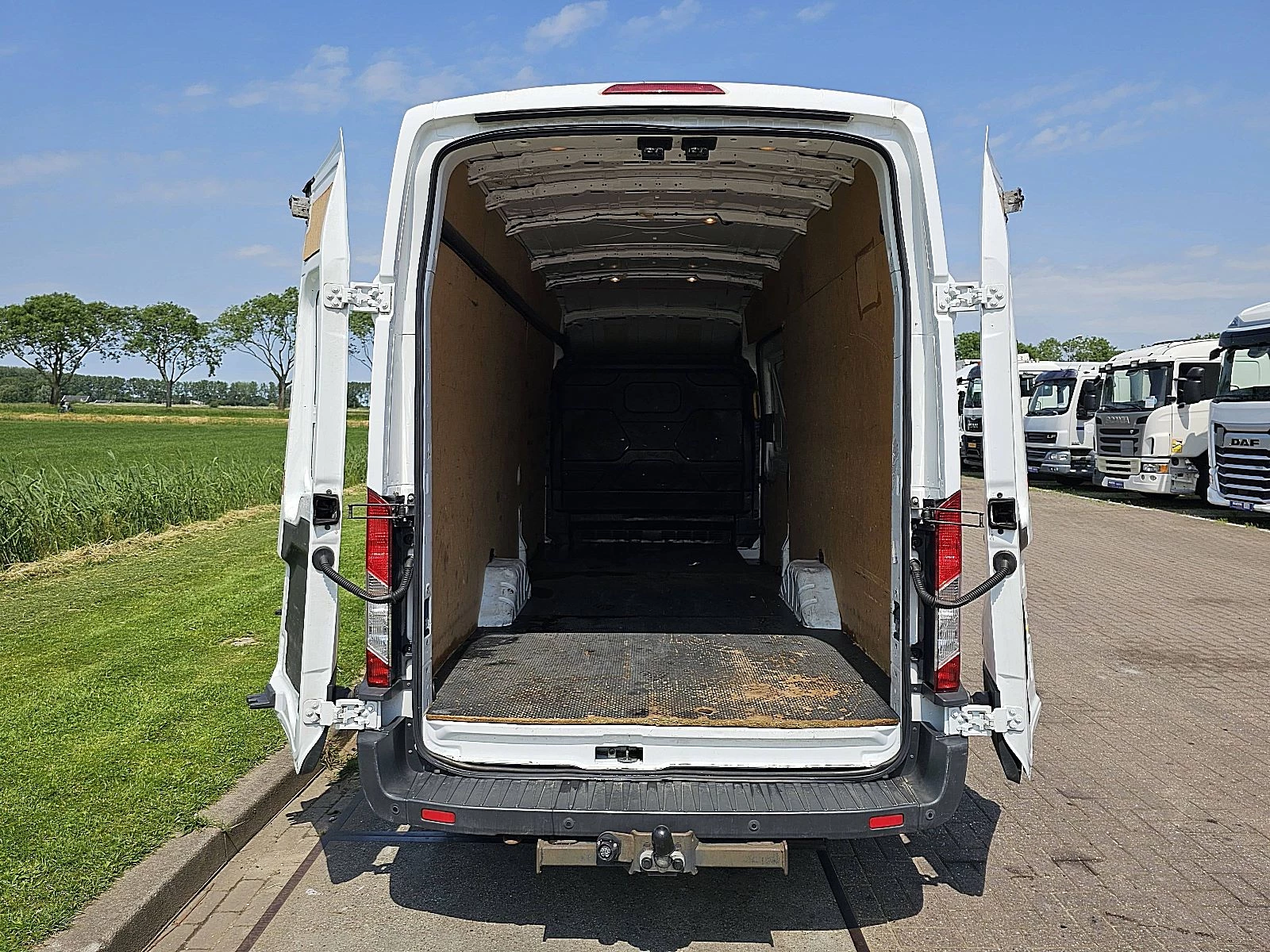 Ford Transit 2019 - 2.0 Bild 12