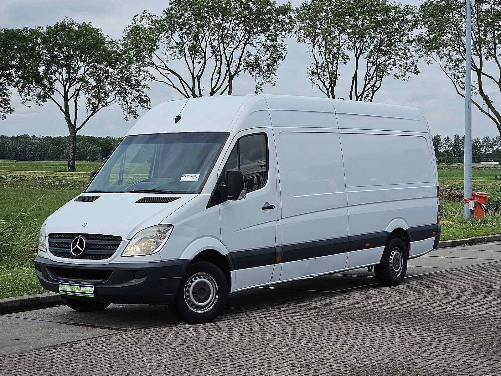 Mercedes-Benz Sprinter 2013 - 313 obrázek 2