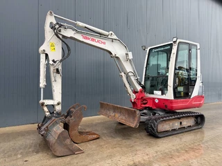 Takeuchi N/A 2010 - TB235 image 2