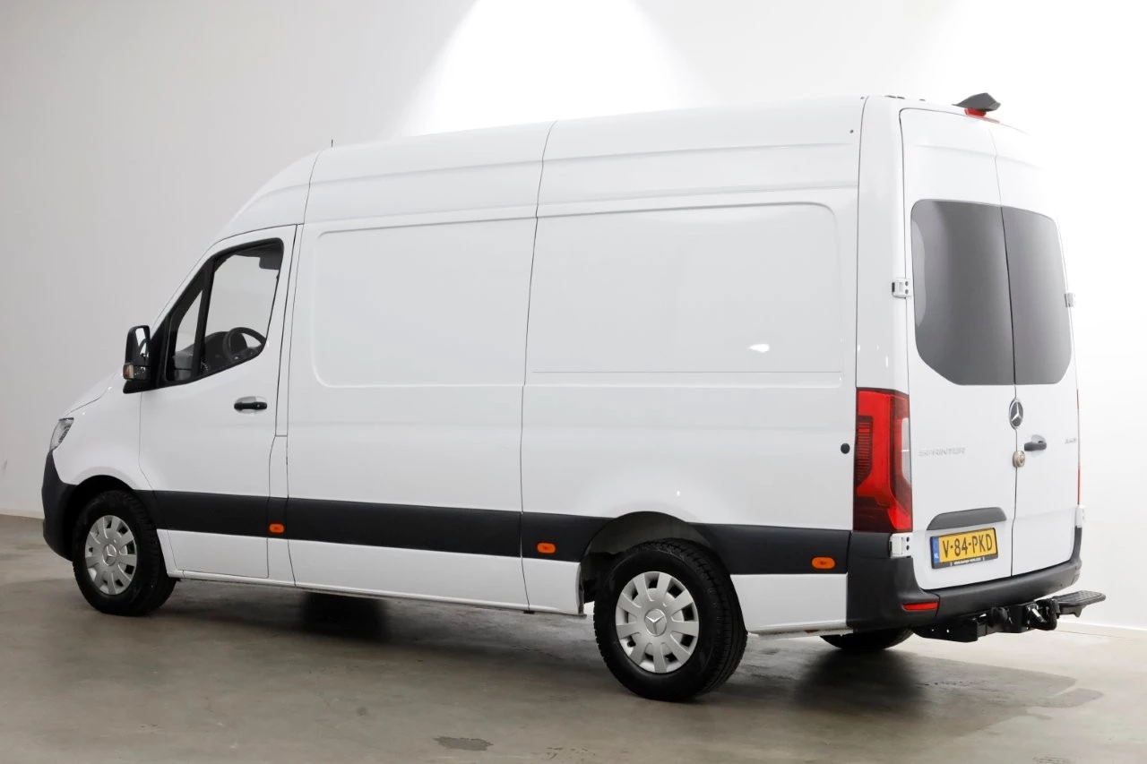 Mercedes-Benz Sprinter 2021 - 315 CDI 150pk RWD L2H2 LED/Airco/CarPlay 05-2021 zdjęcie 9