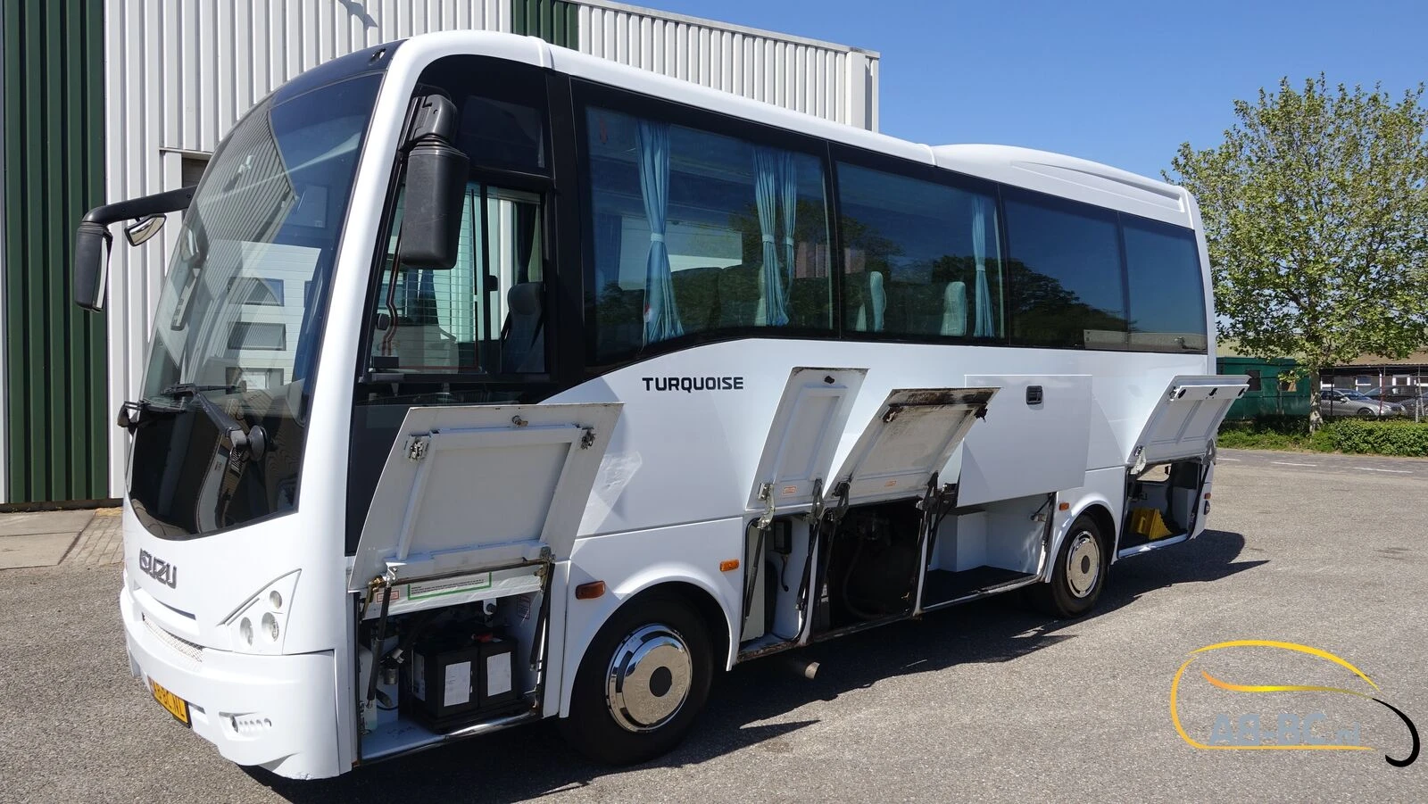 Isuzu Turquoise 30 seats EURO 6 2016 afbeelding 20