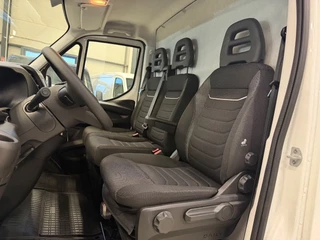 Iveco Daily 2024 - 35C21L2H2 Automaat Airco Cruisecontrol Trekhaak NIEUW BPM VRIJ image 11