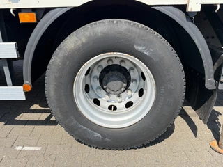Volvo FM 9.260 2005 - 4x2 PK 23002 Crane ** ONLY 64 Tkm ** Manual Euro 3 obrazek 10