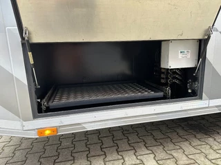 Scania P 2010 - P230 TOP: multifunct. ruimte met airco (camper?), 22kVA generator, hydr. steunpoten, beloopbaar dak, keuken, APK 10-2026 immagine 36
