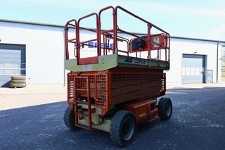 JLG 2008 - 3369LE Electric, 12m Working Height, 450kg Capacit image 2 miniature