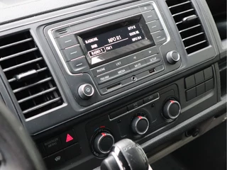 Volkswagen Transporter 2018 - 2.0 TDI 150pk Automaat Euro 6 - Airco - Imperiaal - Trekhaak immagine 13