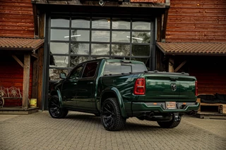 Dodge Ram 1500 2024 - Limited H/O Hurricane 540 PK Serrano Green Metallic obrazek 5