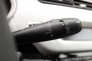 Citroën C3 2015 - 1.2 PureTech Exclusive Panodak ClimateControl PDC !!NIEUWBINNEN!! bild 9