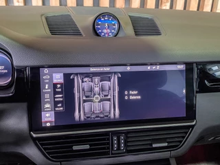 Porsche Cayenne 2018 - 3.0 V6 340PK Automaat zdjecie 68