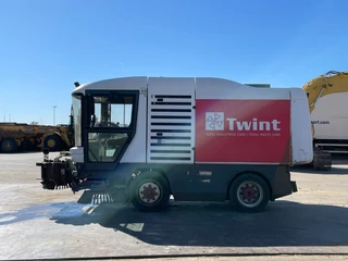 Ravo Ravo 540 sweeper 2009 - Ravo 540 sweeper te koop