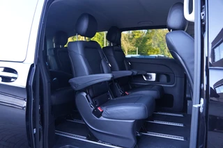 Mercedes-Benz EQV 2024 - 300 L2 90kWh 204pk - 2x Schuif - Stoel/Stuurverwarming - Stoelkoeling - Elek Schuifeuren - Blindspot - Multibeam - Rijklaar obrazek 18