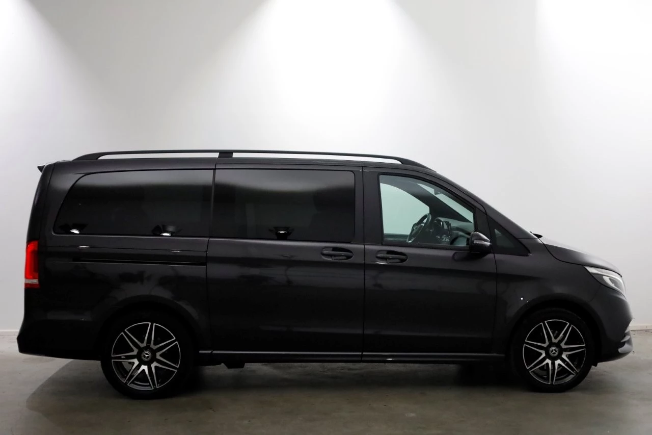 Mercedes-Benz V-Klasse 2021 - 300d 4-MATIC Lang Edition AMG Personenbus INCL. BTW/BPM 09-2021 afbeelding 11