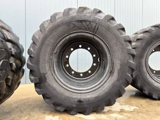 Bridgestone N/A - 1000 x 20 Set / 10.00 x 20: 4x2 Tyres изображение 10