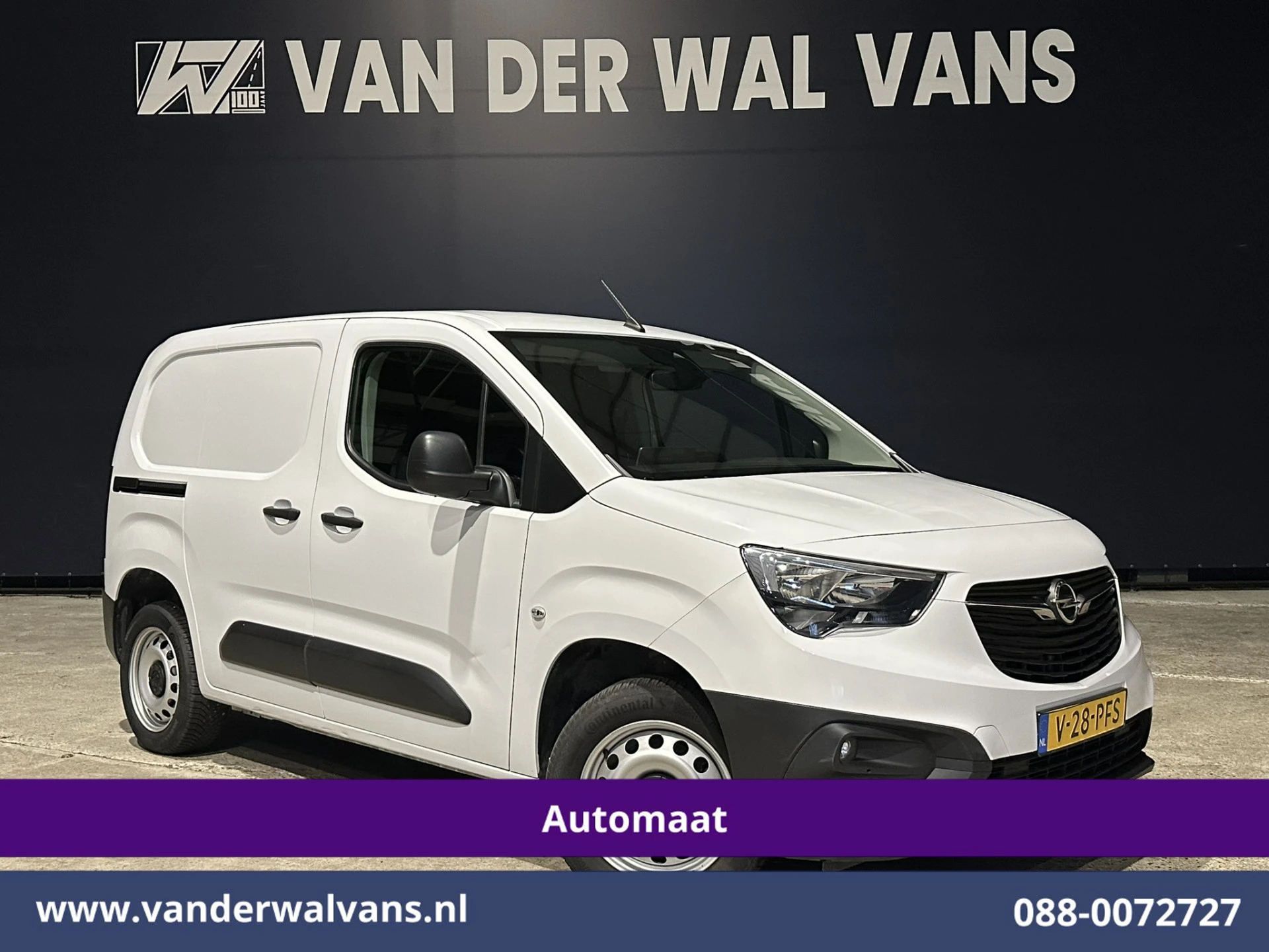 Opel Combo 2023 - 1.5D 131pk Automaat L1H1 Euro6 Airco | 3-Zits | Camera | Apple Carplay | Cruisecontrol afbeelding 1