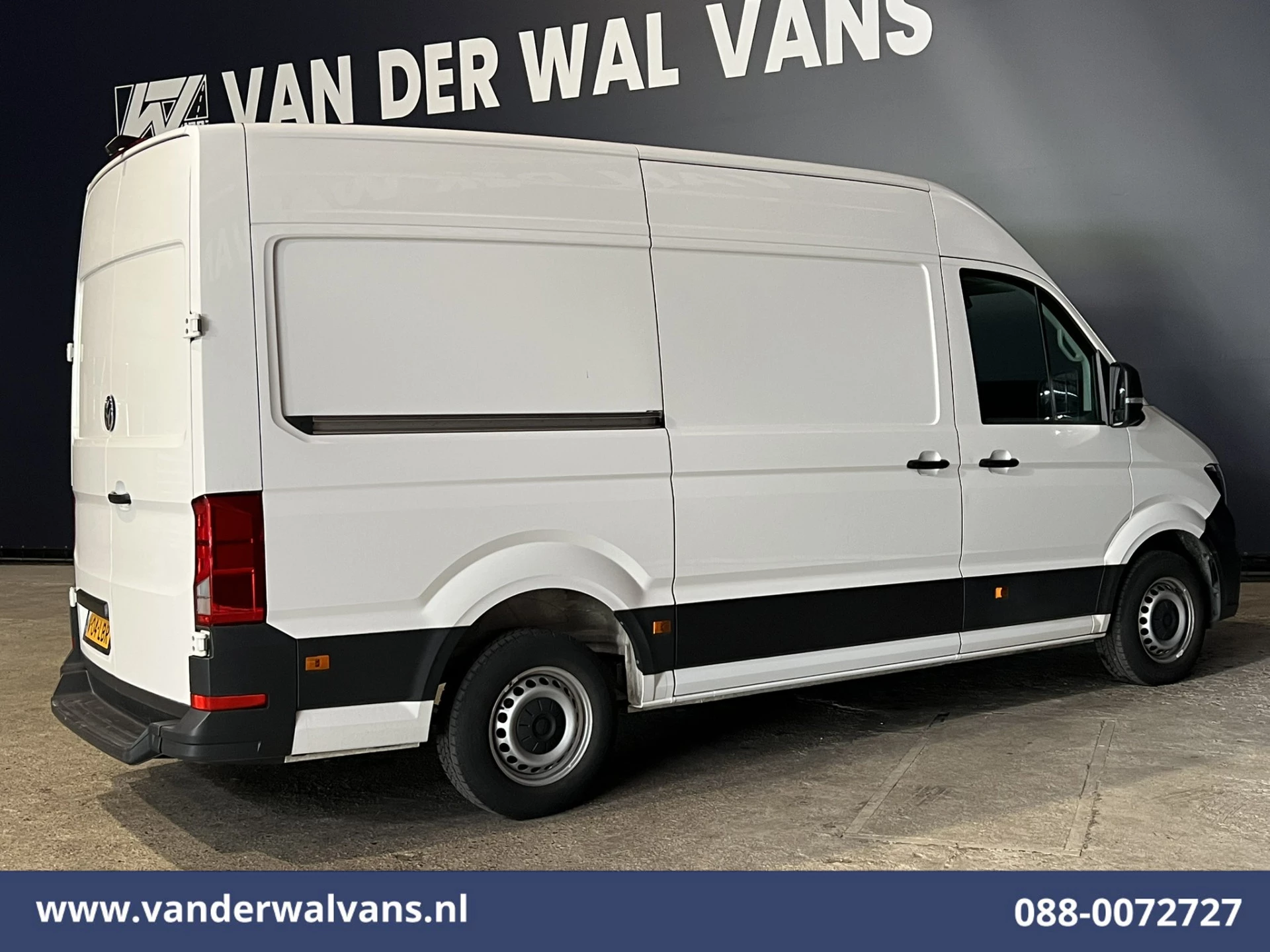 Volkswagen Crafter 2020 - 2.0 TDI 140pk L3H3 (L2H2) Euro6 Airco | Massagestoel | Camera | Apple Carplay | Cruisecontrol obrázek 13