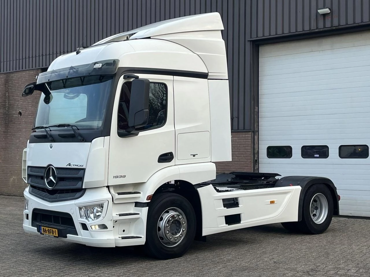 Mercedes-Benz Actros 2014 - 1939 Bild 1
