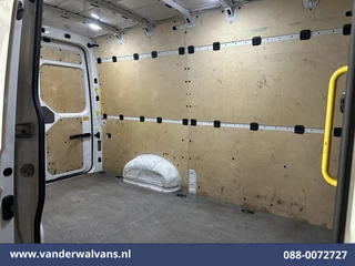 Volkswagen Crafter 2021 - 2.0 TDI L3H3 L2H2 Euro6 Airco | Apple Carplay | Android Auto | Parkeersensoren image 10