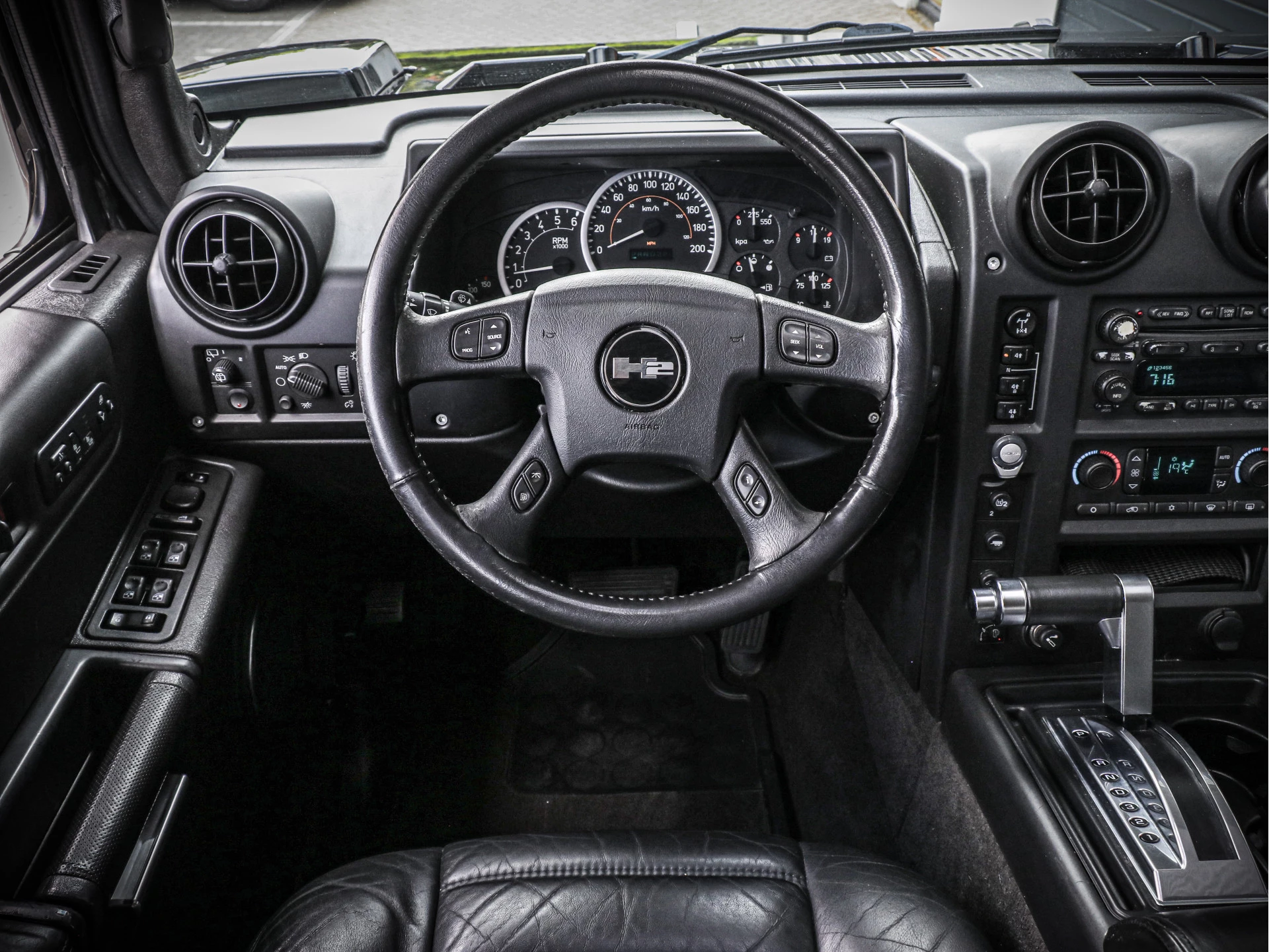 Hummer H2 2005 - 6.0L V8 | Zwart leder | Schuif Kanteldak | image 7