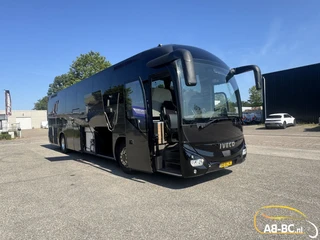 Iveco Magelys 51 Seats EURO 6 2016 image 2 thumbnail