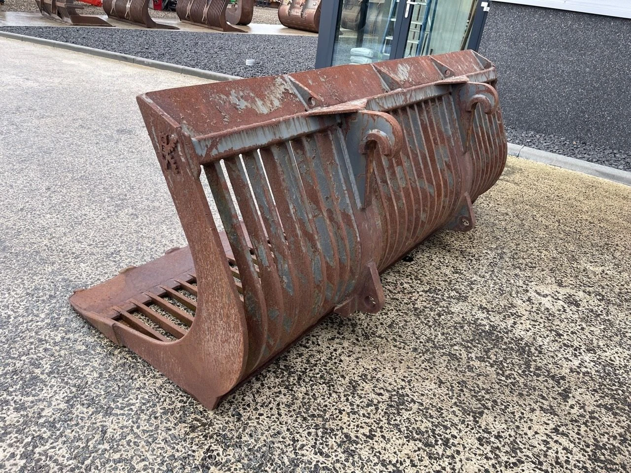 Puinbak 242cm Puin 242cm Volvo Lundberg aansluiting afbeelding 1