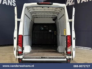 Iveco Daily 2024 - 35S16 157pk 3500kg Trekvermogen L2H2 Euro6 Airco | 270 Graden Achterdeuren | Parkeersensoren image 2