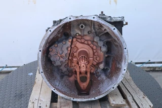 ZF N/A 2007 - 16S2520OD  81.32004-6009 image 2