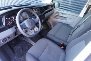 Volkswagen Transporter 2021 - L2H1 Apple Carplay Camera 19" Velgen 3-zits Trekhaak Sidesteps Front spoiler Cruise control obrázek 2 náhled