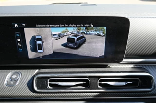 Mercedes-Benz V-Class 2024 - 300d 4-Matic AMG L2 Exclusive DC zdjecie 6