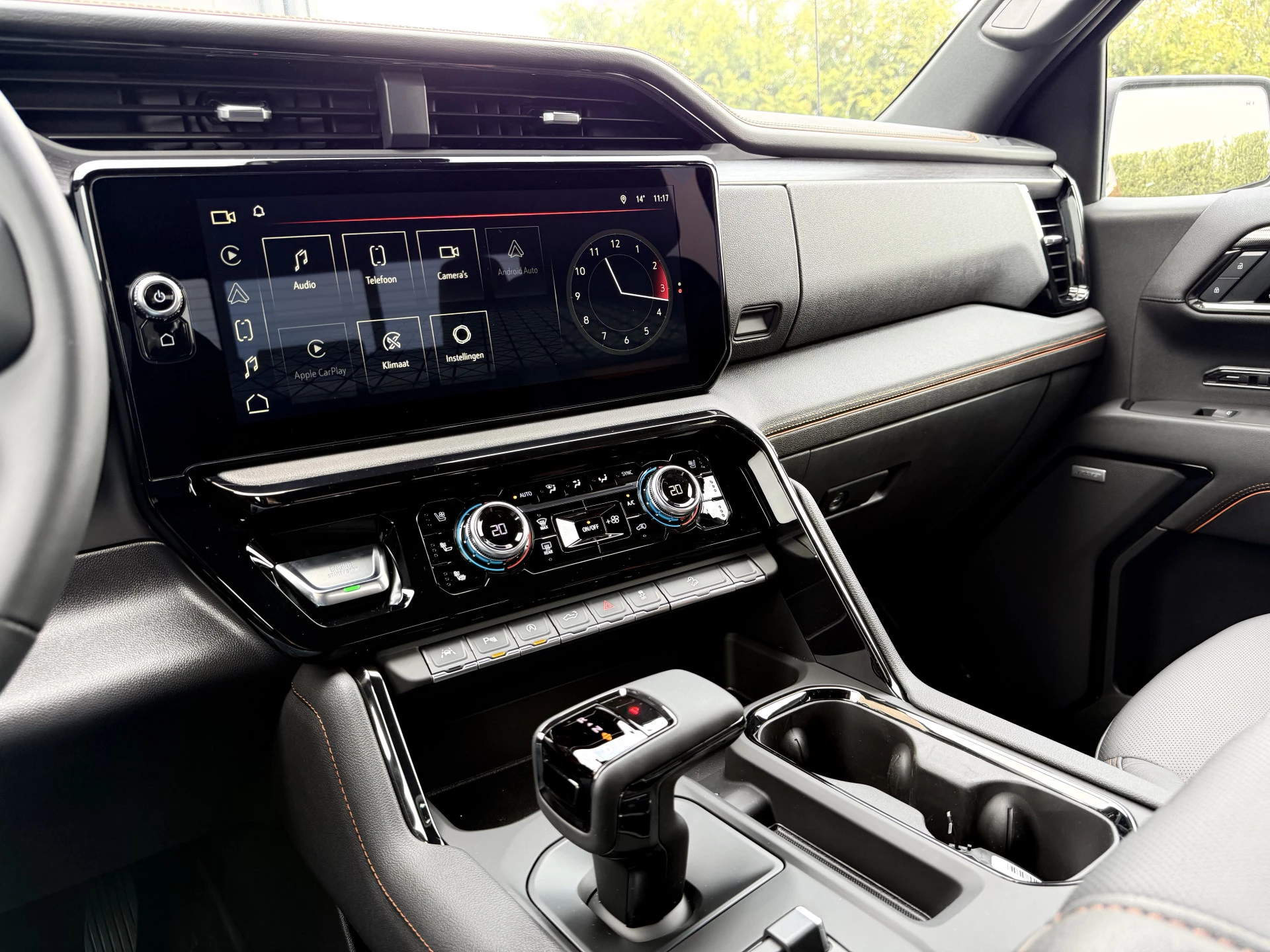 GMC Sierra 2024 - AT4 6.2L V8 420 PK / BPM VRIJ!! / INCL LPG / VIRTUAL COCKPIT / HEAD UP / 360 CAMERA / BOSE / LEDER / TREKHAAK / 3500 KG AHG Bild 18