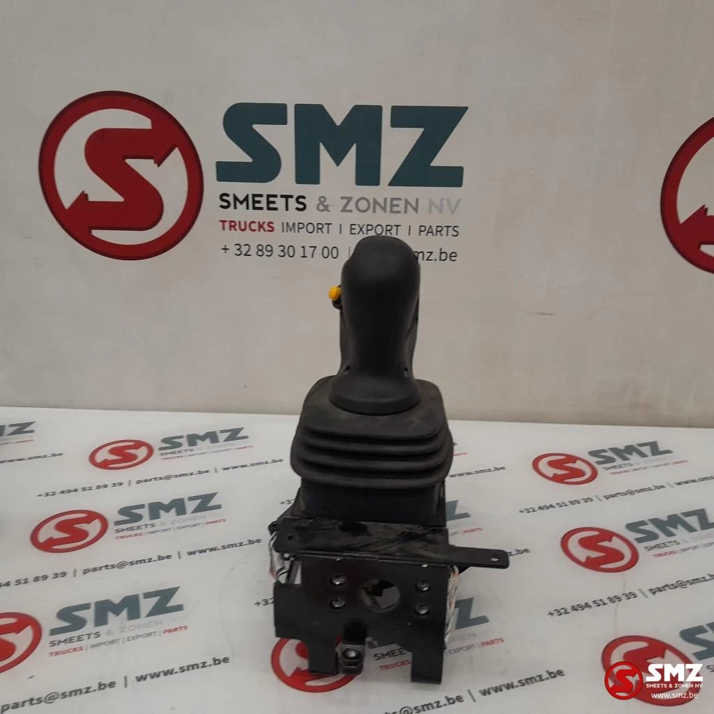 Caterpillar - 3-klep joystick Caterpillar Bild 4