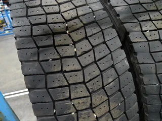 - Geen producent - N/A - MICHELIN315/80 image 2