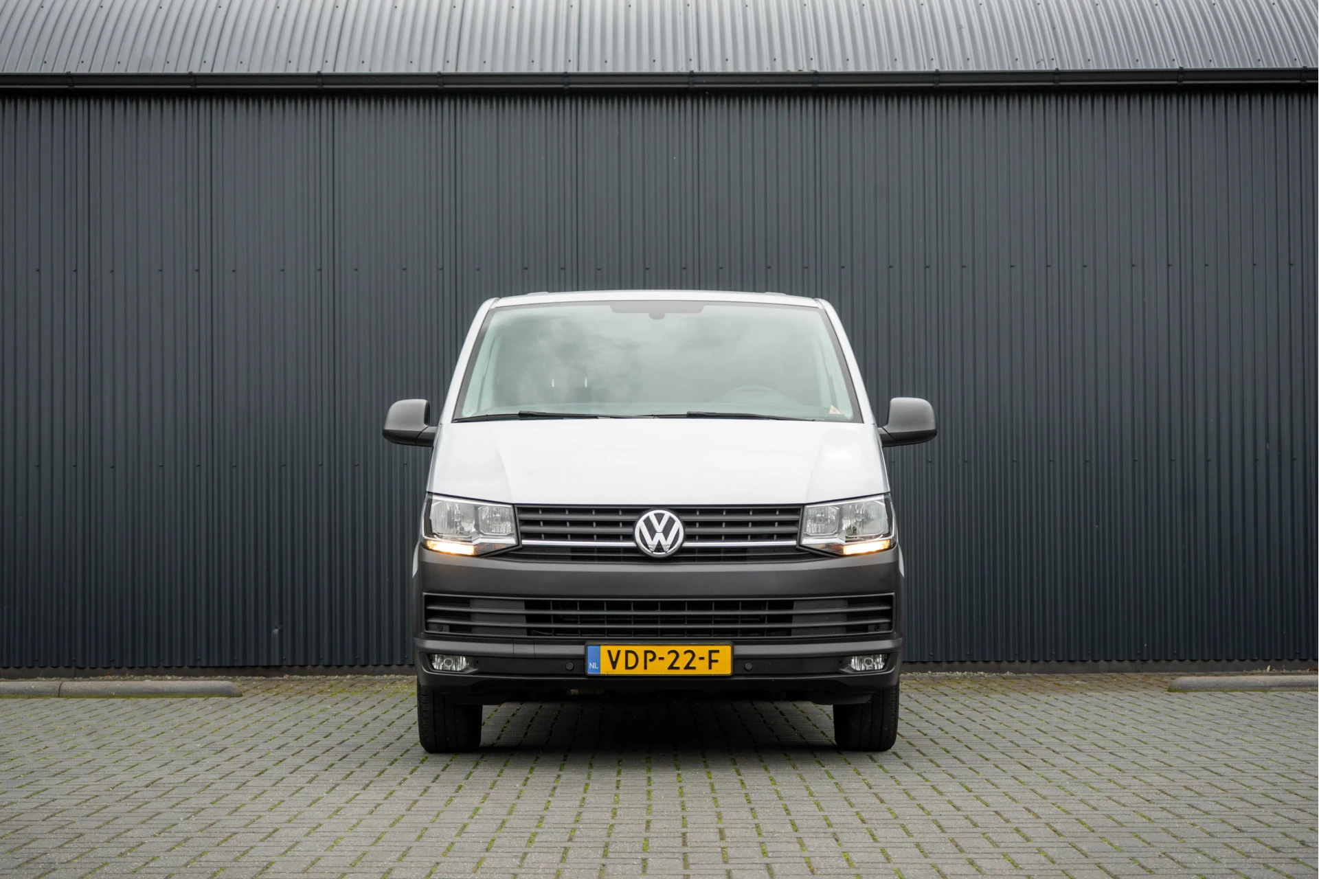 Volkswagen Transporter 2020 - T6 2.0 TDI L1H1 | 150 PK | Automaat | Carplay | Cruise | PDC | Trekhaak immagine 3