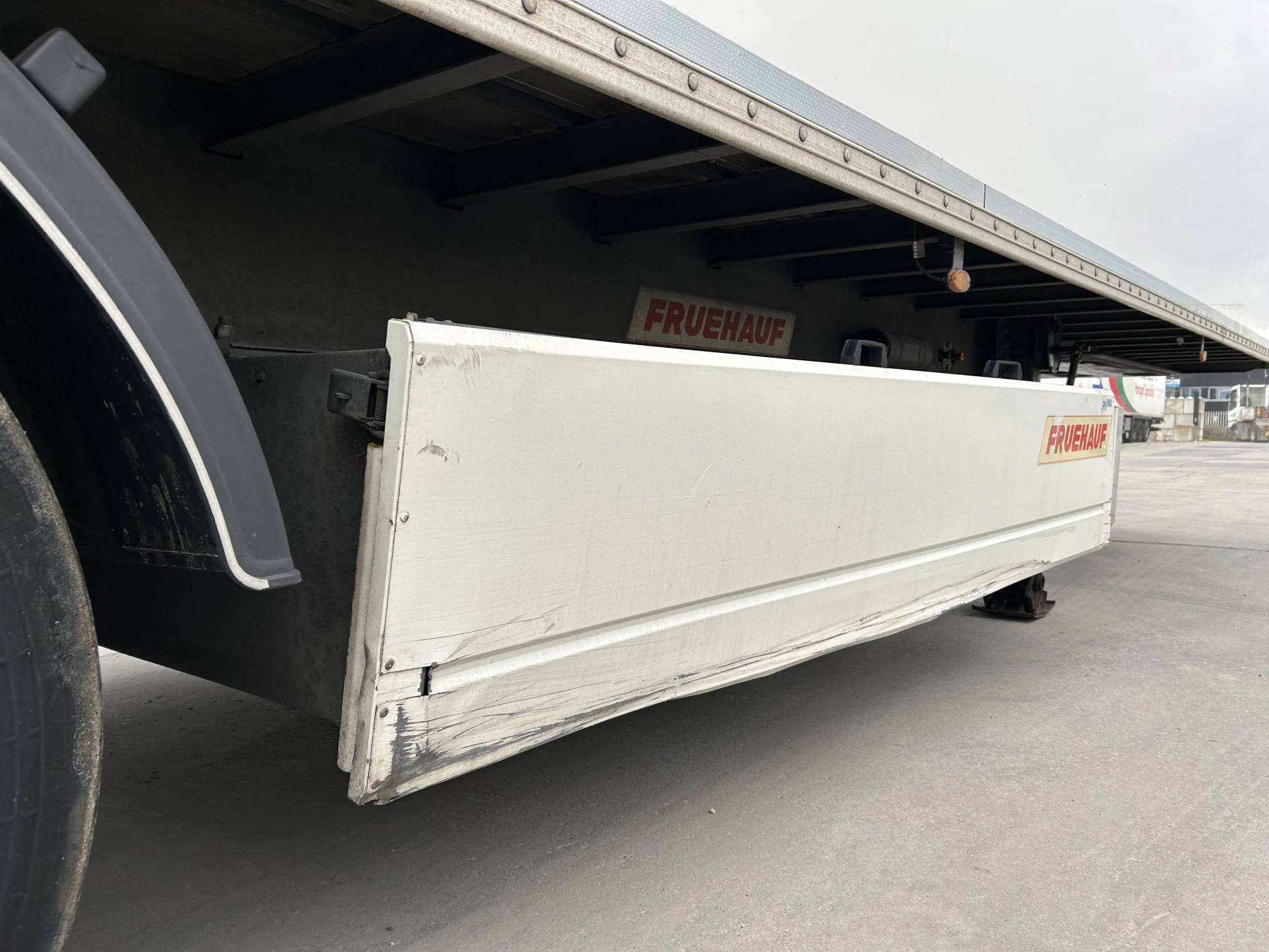Fruehauf CNP 03 2019 - / Box / Laadklep afbeelding 20