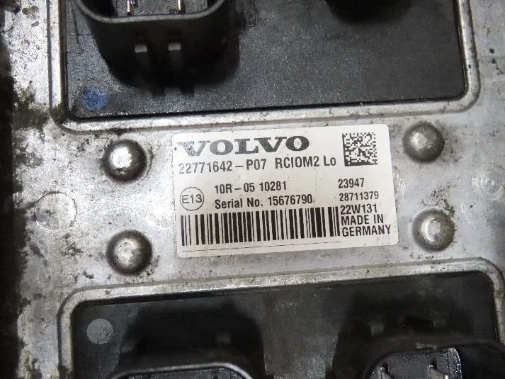 Volvo - 22771642 Regeleenheid RCIOM Bild 2