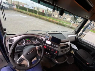 DAF XF106-530 2019 - 8X2 / AJK HOOKLIFT 25000KG / 9 TON FRONT AXLE / NAVI / ONLY:612482 KM / SSC / AUTOMATIC / EURO-6 / 2019 immagine 14