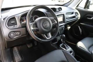 Jeep Renegade 2024 - 1.5T E-HYBRID S / Leder / 19 Inch / Apple Carplay afbeelding 17