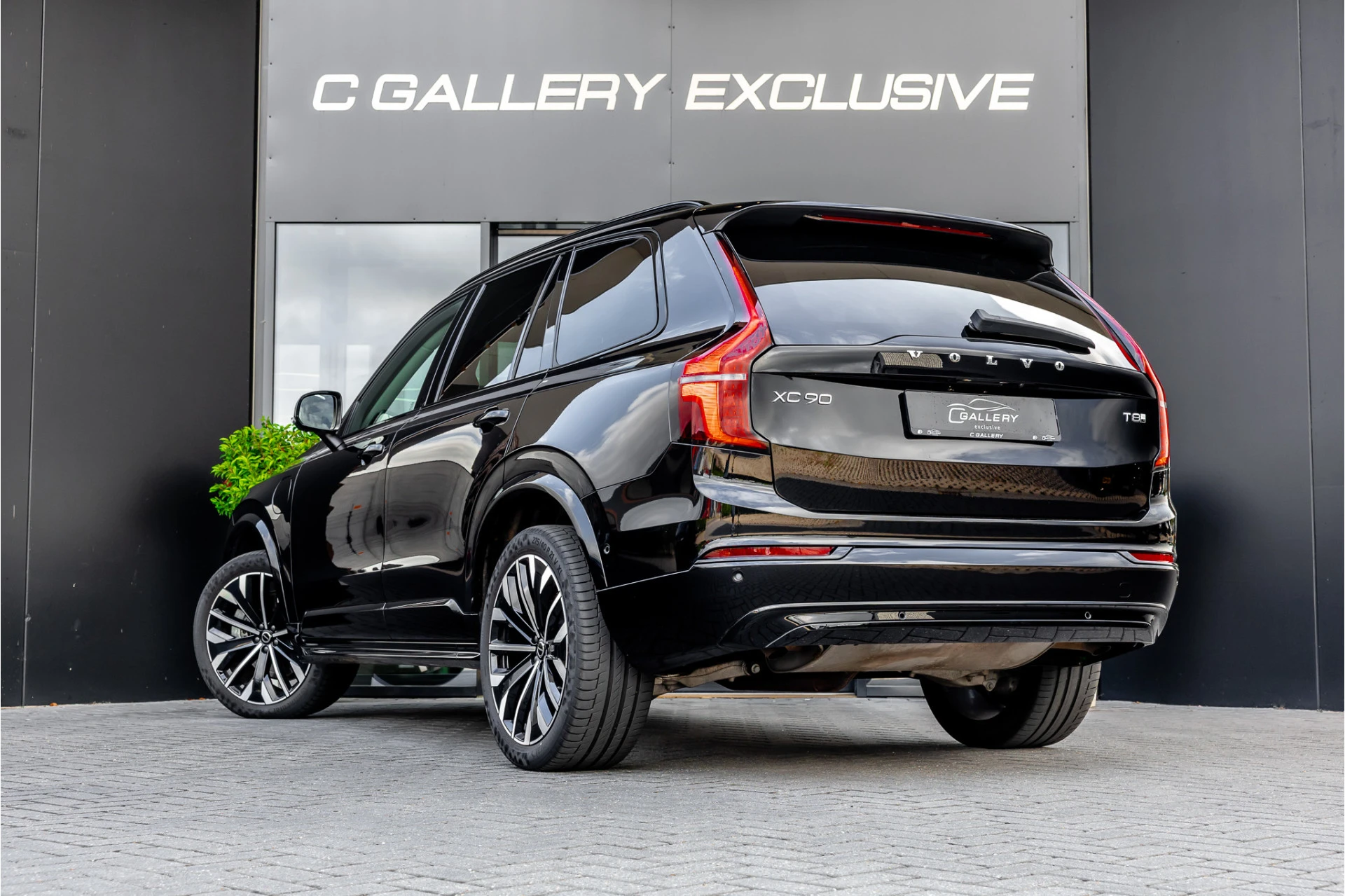 Volvo XC90 2025 - 2.0 T8 Plug-in hybrid AWD Plus Bright afbeelding 5